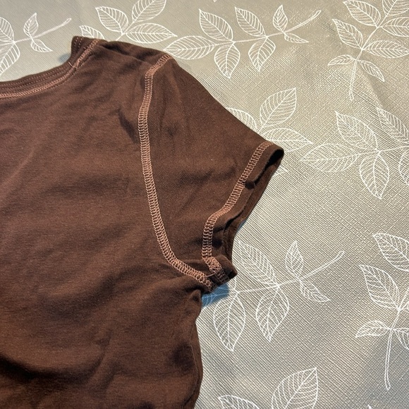 Ladies Gap T-Shirt. - Picture 6 of 6